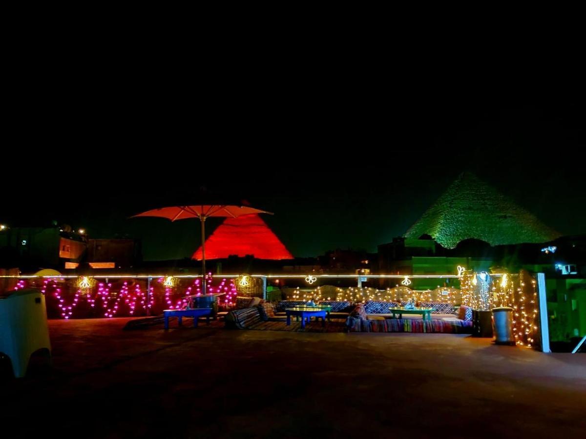 Carpet Alaadein Pyramids View Hotel Kafret el-Gabal Eksteriør billede